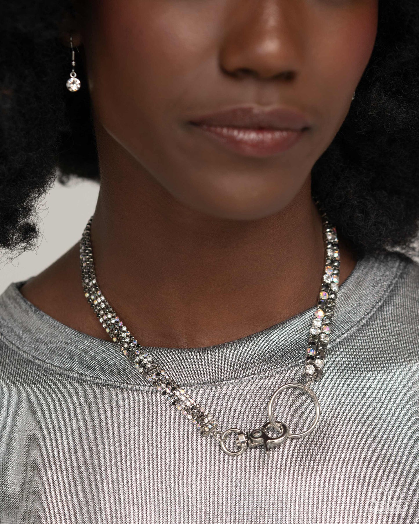 Chic Connection - Silver - Paparazzi Accessories