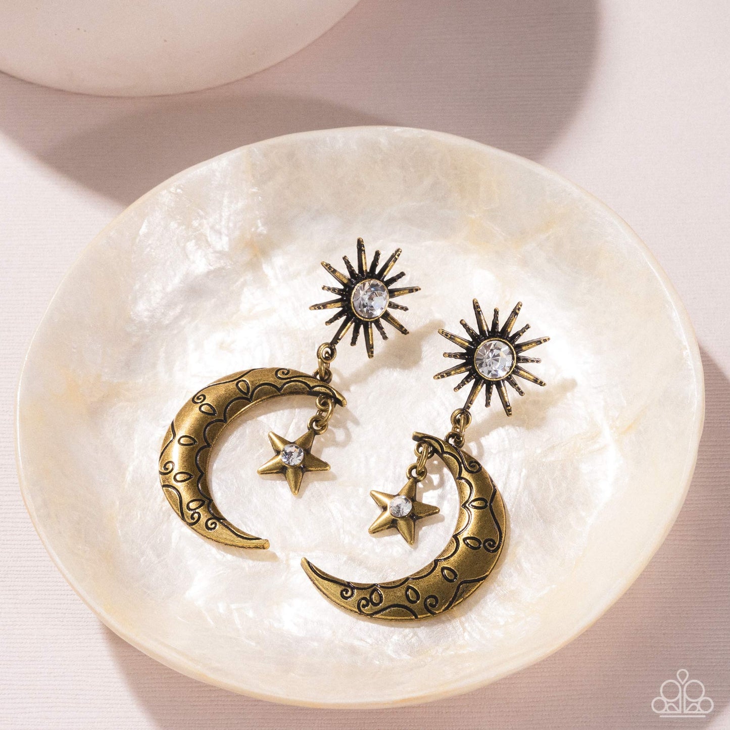 Cosmic Cutie - Brass