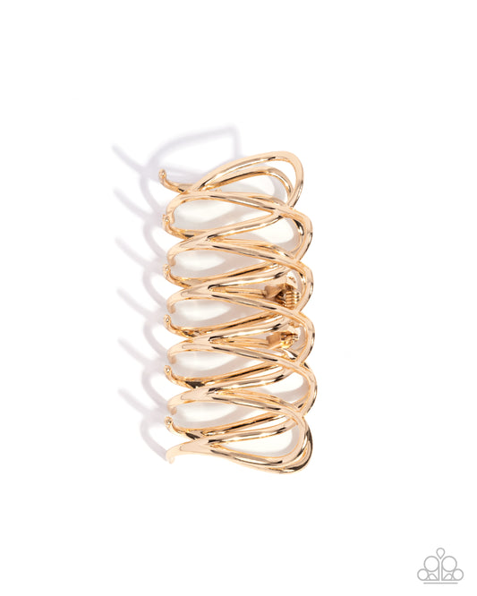 Scalloped Showstopper - Gold