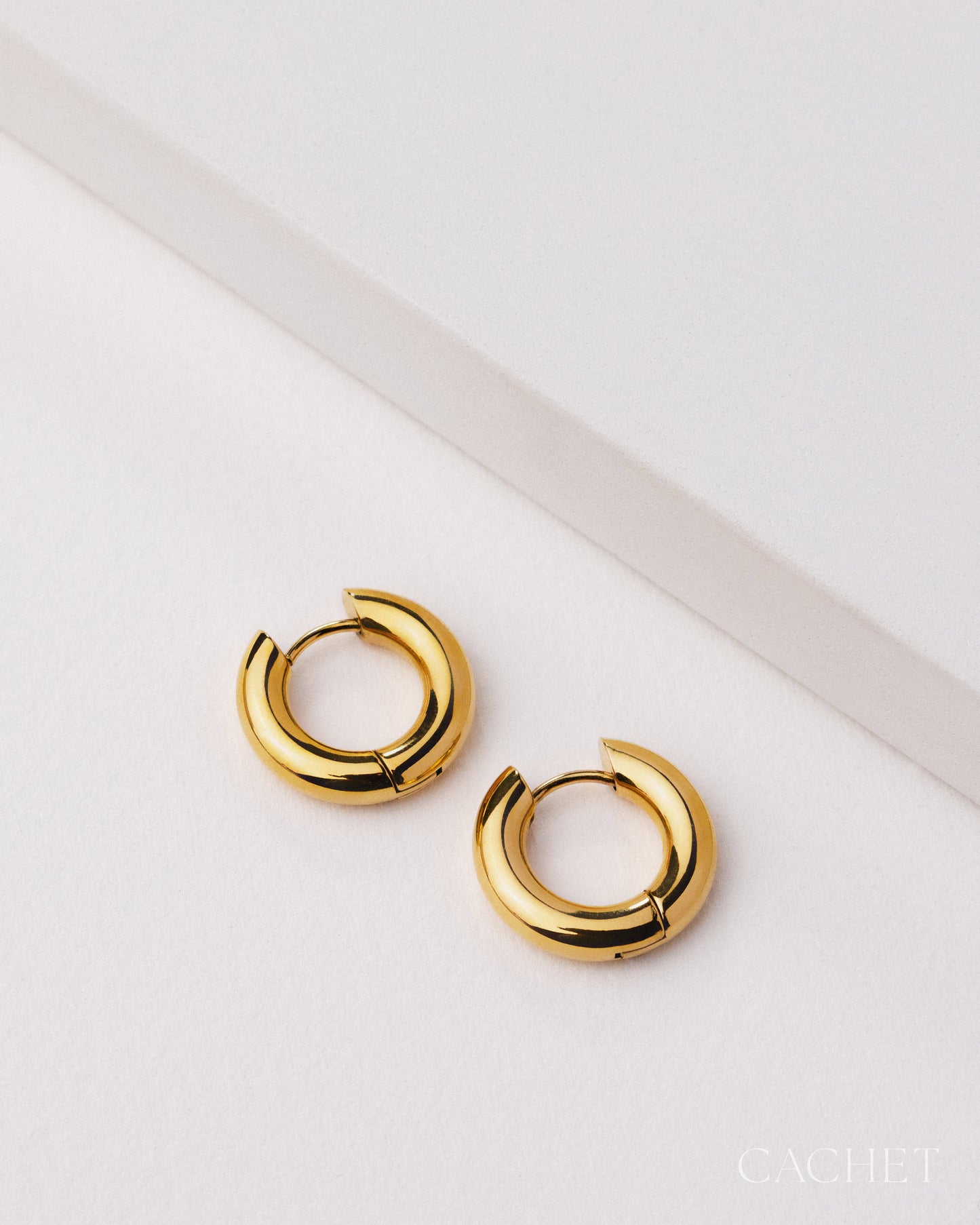 Oro - 18k Gold