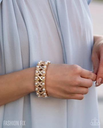 Elizabethan Era - Gold