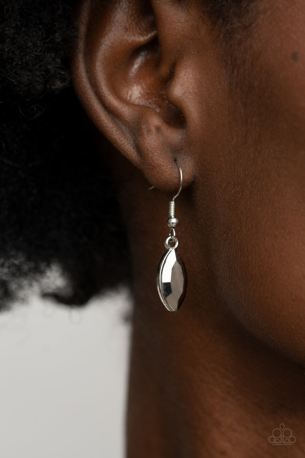 Icy Intensity - Silver - Paparazzi Accessories