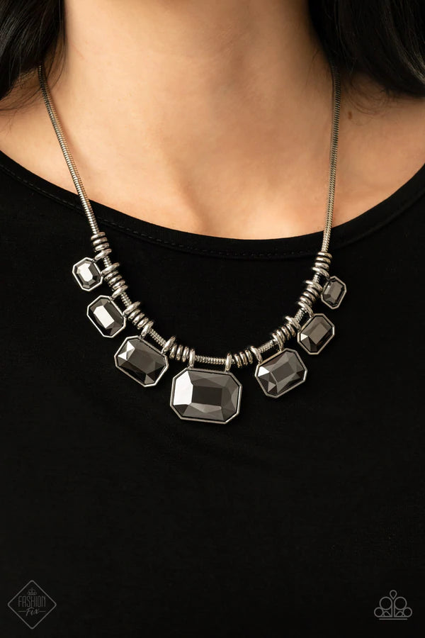 Urban Extravagance - Black - Paparazzi Accessories