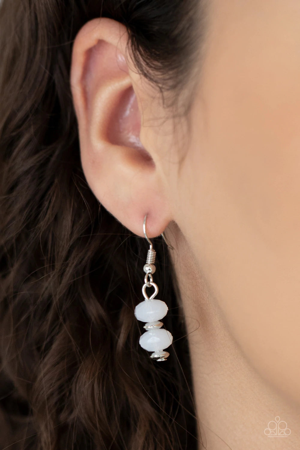 Best POSH-ible Taste - White - Paparazzi Accessories