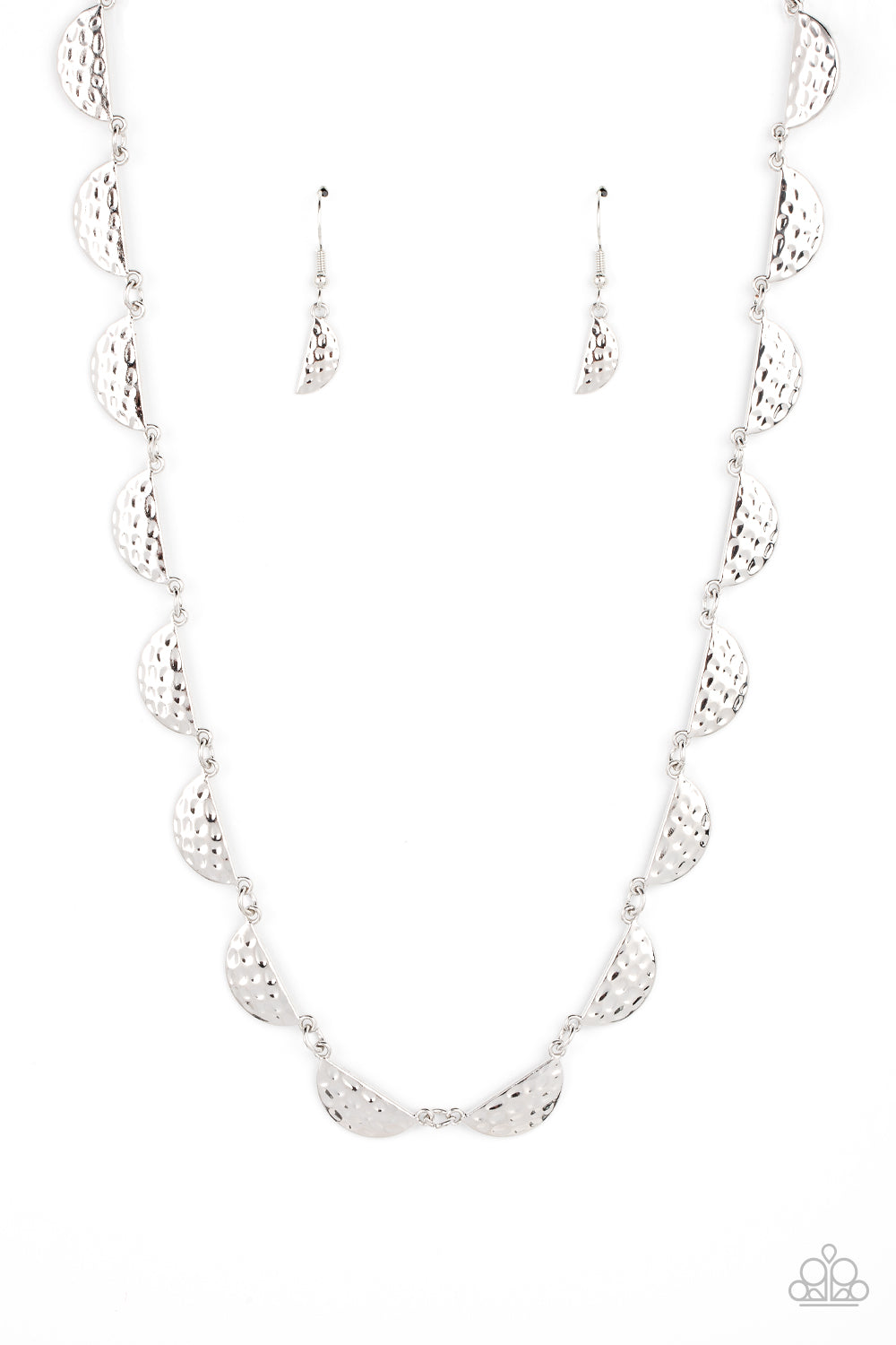 Lunar Jungle - Silver - Paparazzi Accessories