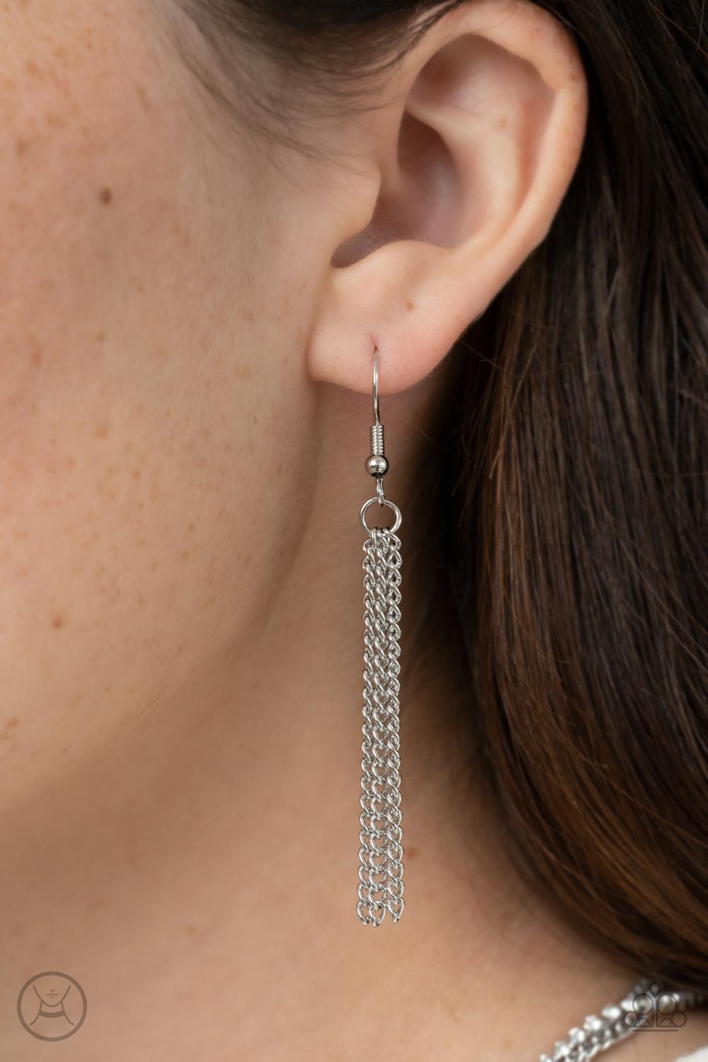 Glitzy Gusto - White - Paparazzi Accessories