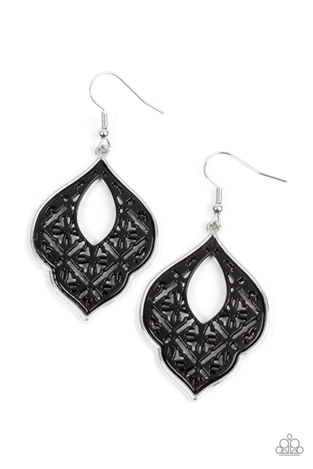 Thessaly Terrace - Black - Paparazzi Accessories