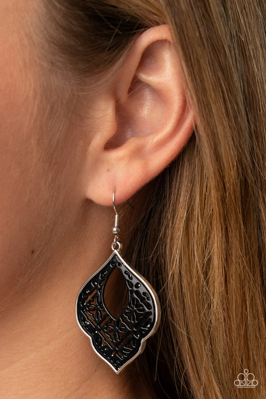 Thessaly Terrace - Black - Paparazzi Accessories