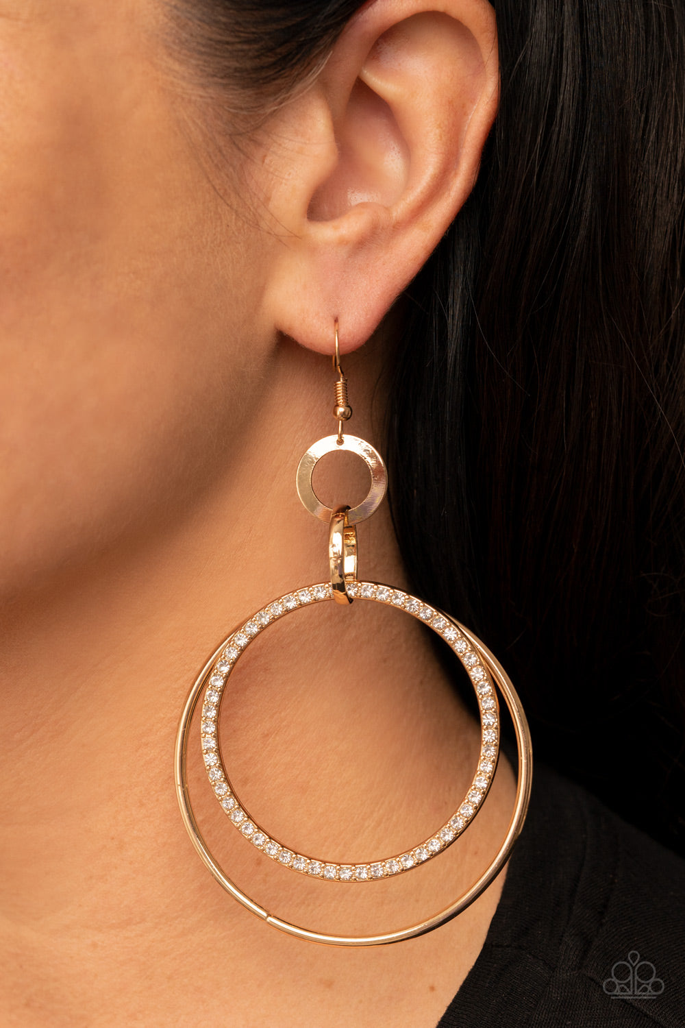 Haute Hysteria - Gold - Paparazzi Accessories