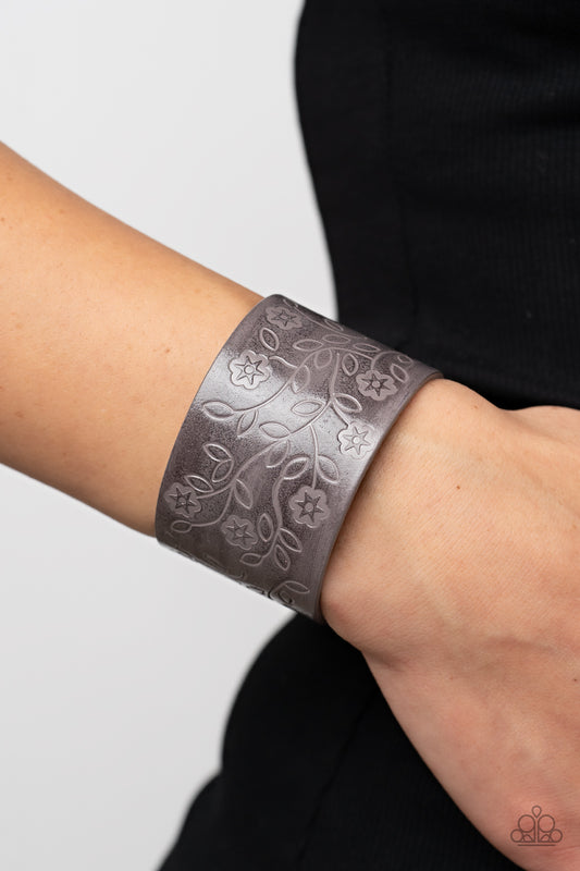 Rosy Wrap Up - Silver - Paparazzi Accessories