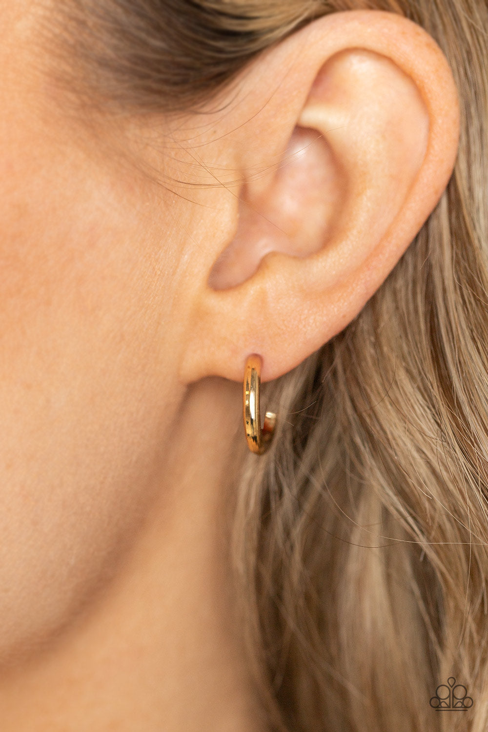 Small-Scale Shimmer - Gold - Paparazzi Accessories