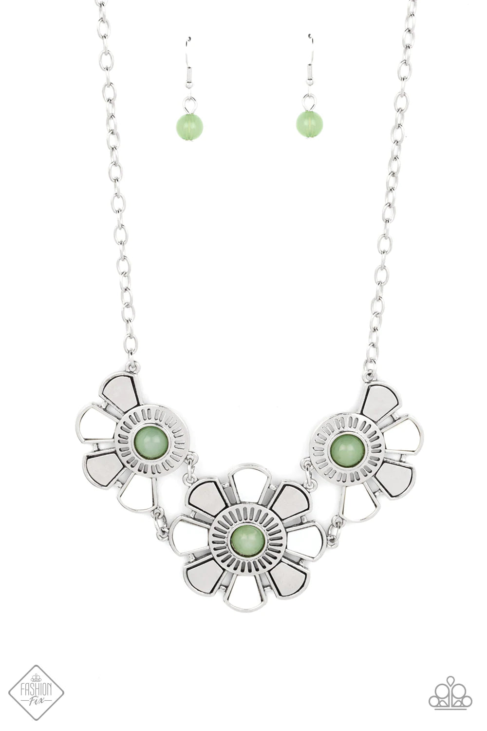 Aquatic Garden - Green - Paparazzi Accessories