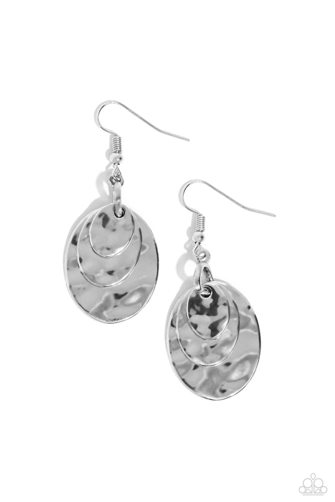 Hammered Homespun - Silver - Paparazzi Accessories
