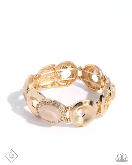 Feminine Flecks - Gold