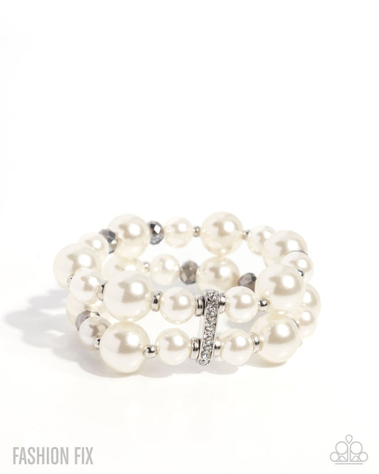 Elegant Echo - White