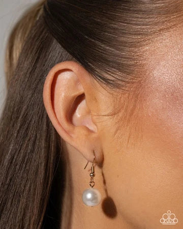 Lustrous Look - Gold