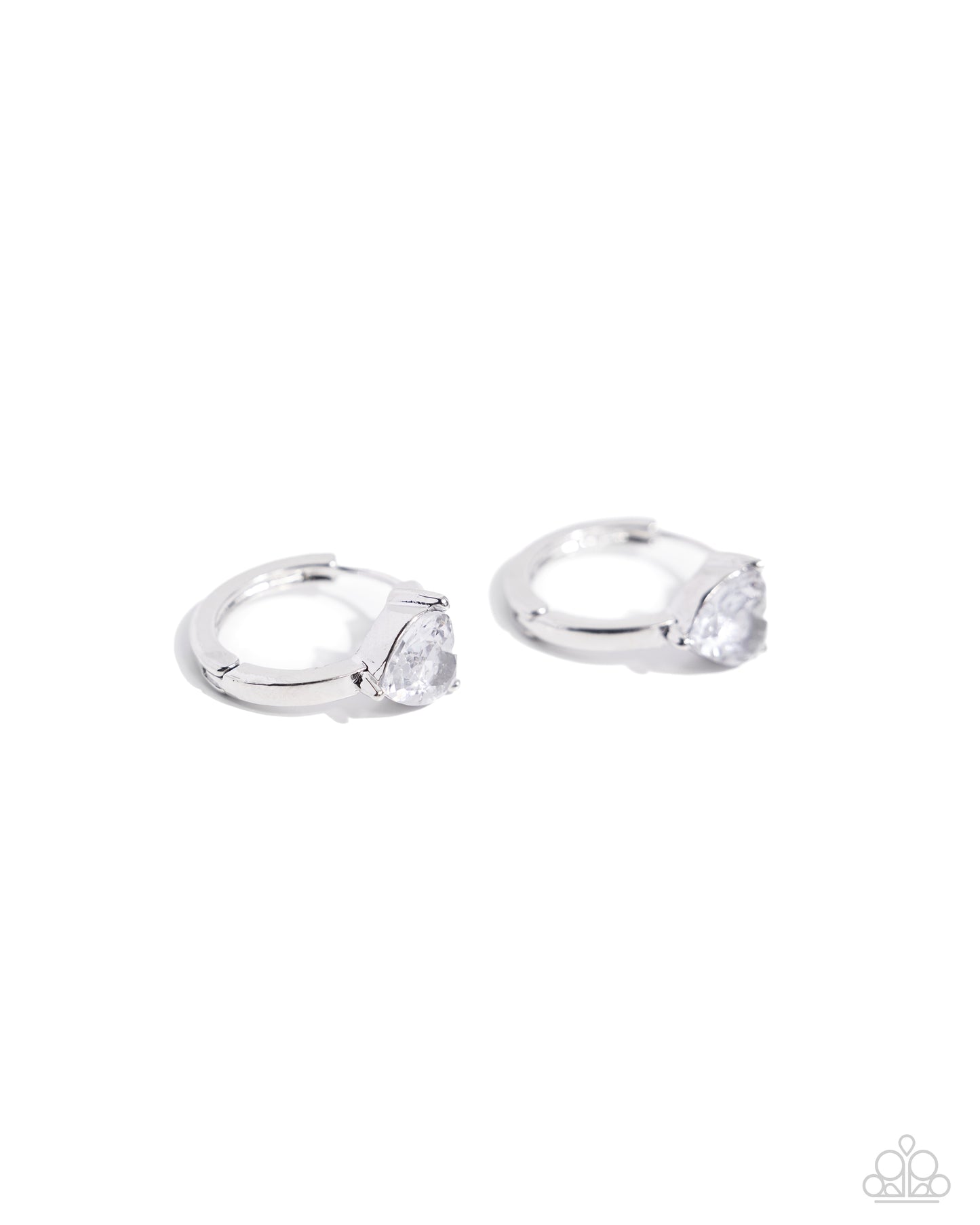 High Nobility - White - Paparazzi Accessories