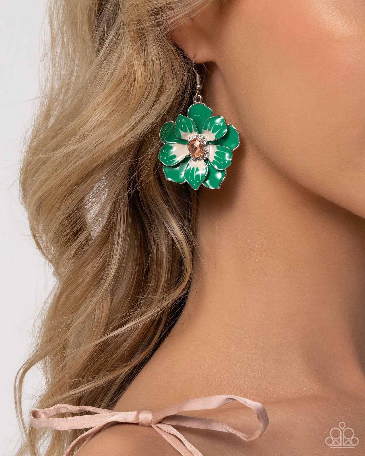 Tropical Treasure - Green - Paparazzi Accessories