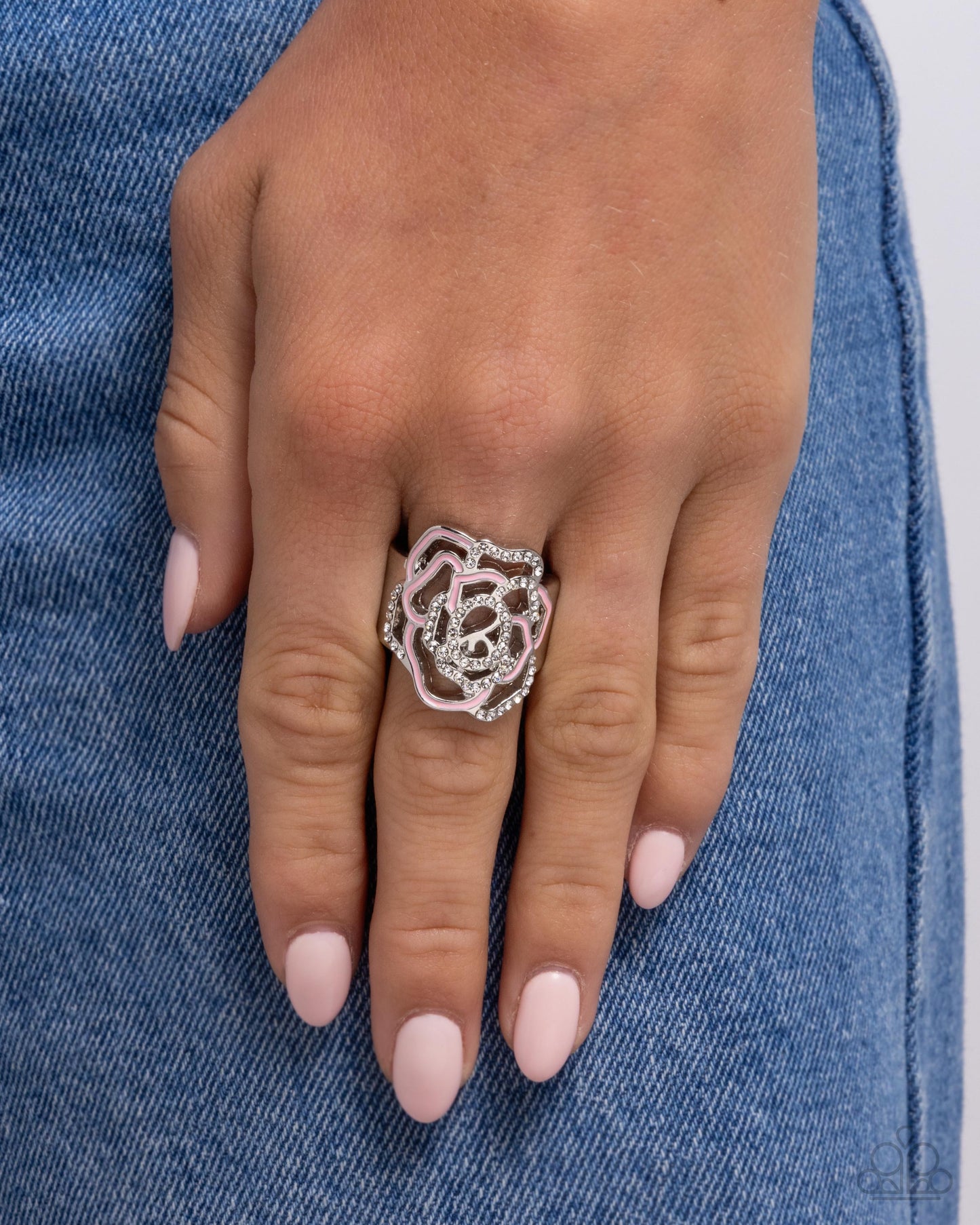 Repetitive Rose - Pink