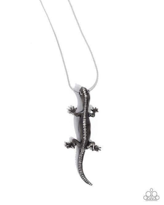 Salamander Statement - Black