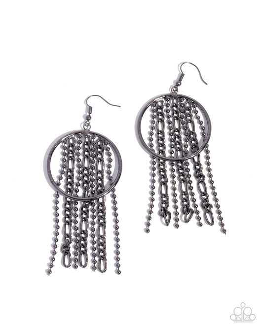 Laborious Lure - Black