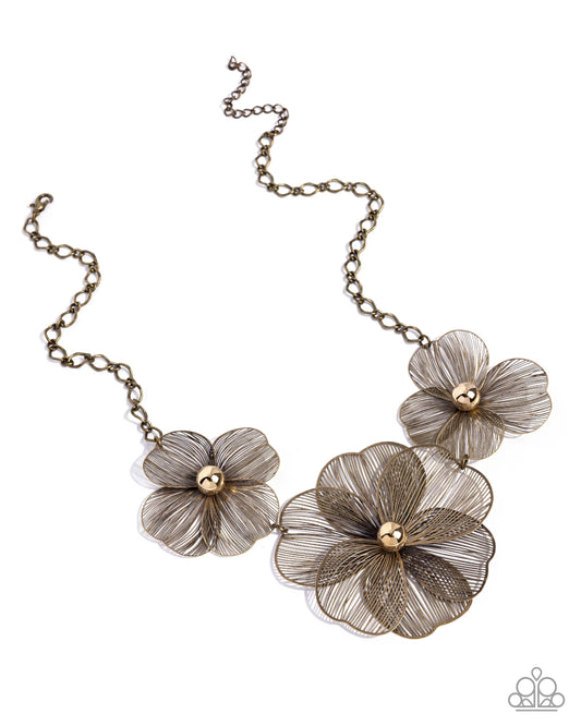 Wiry Wreath - Brass