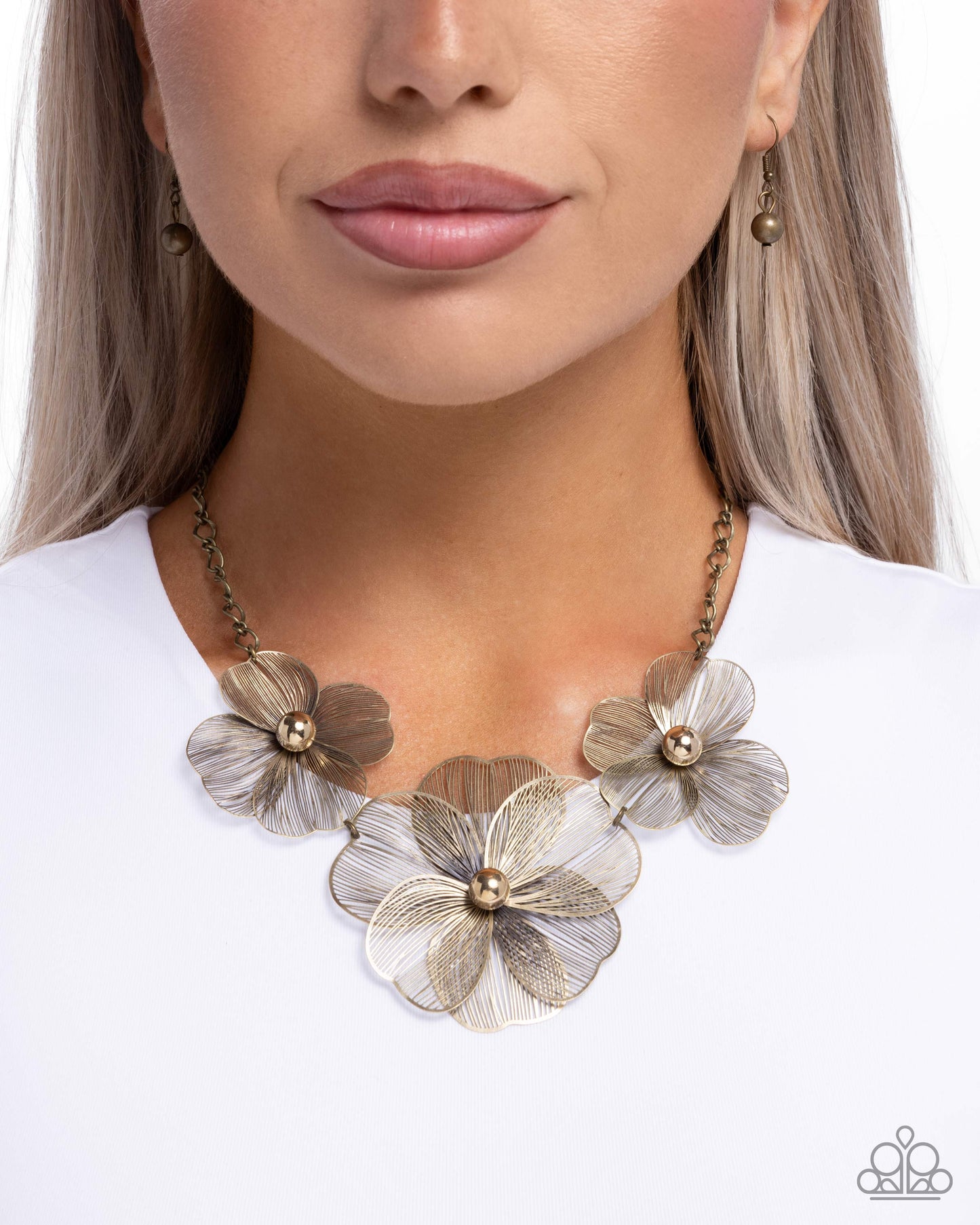 Wiry Wreath - Brass