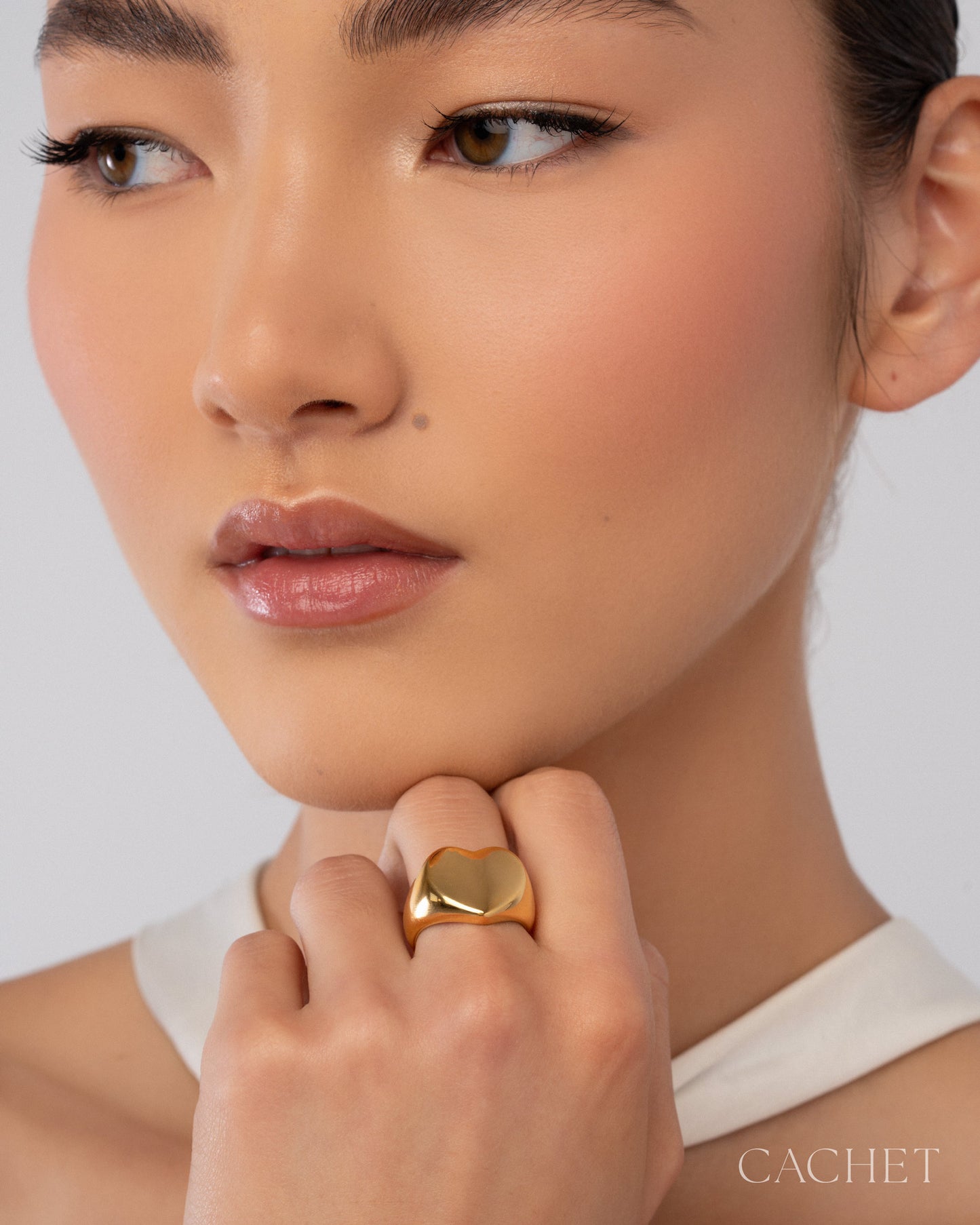 Amora - 18k Gold