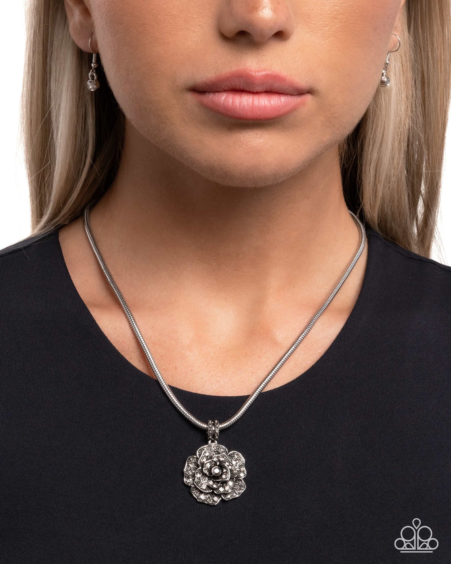 Passionate Petals - Silver
