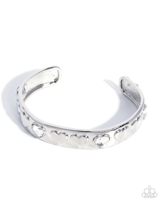 Smitten Surprise - White
