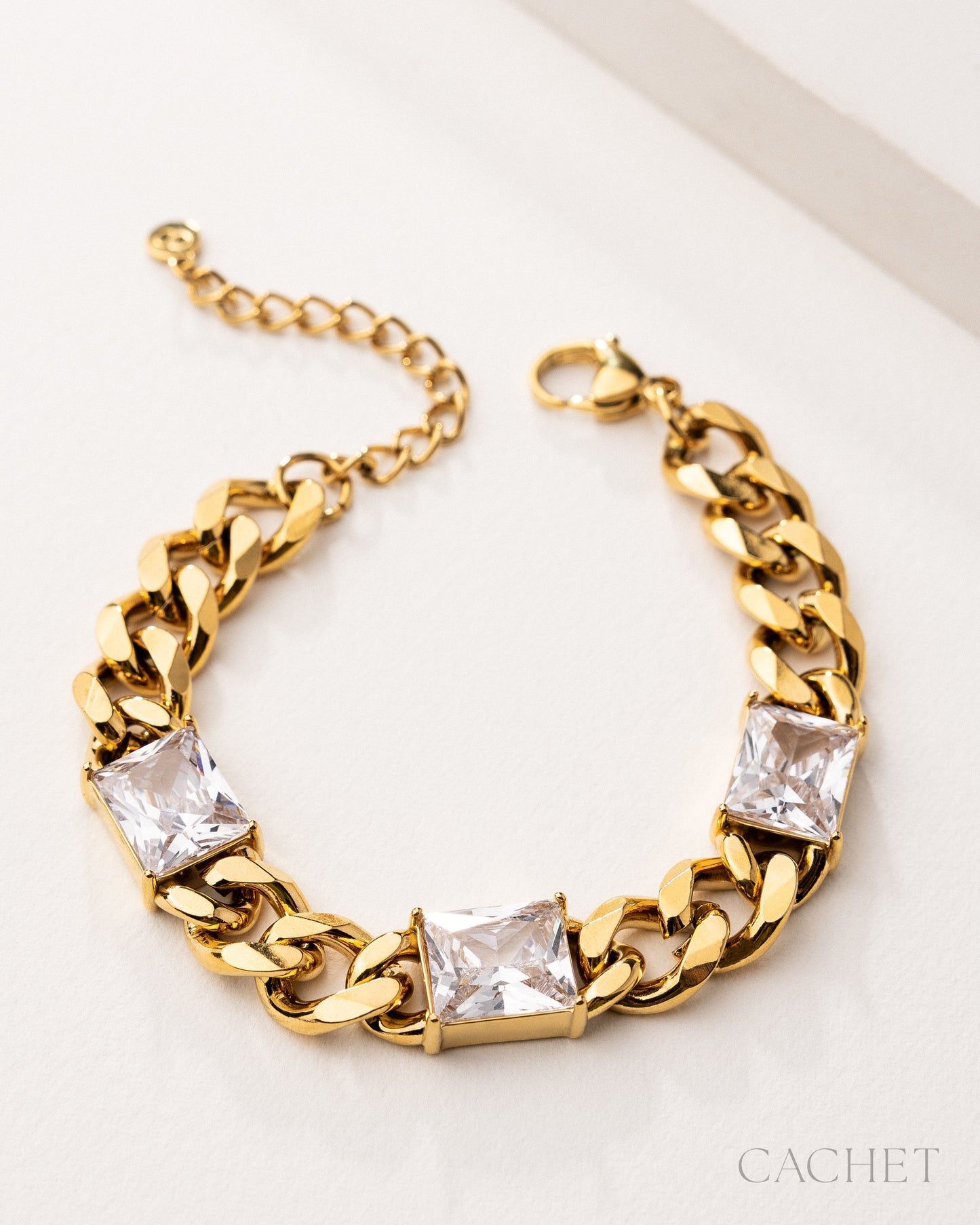 Doue - 18K Gold