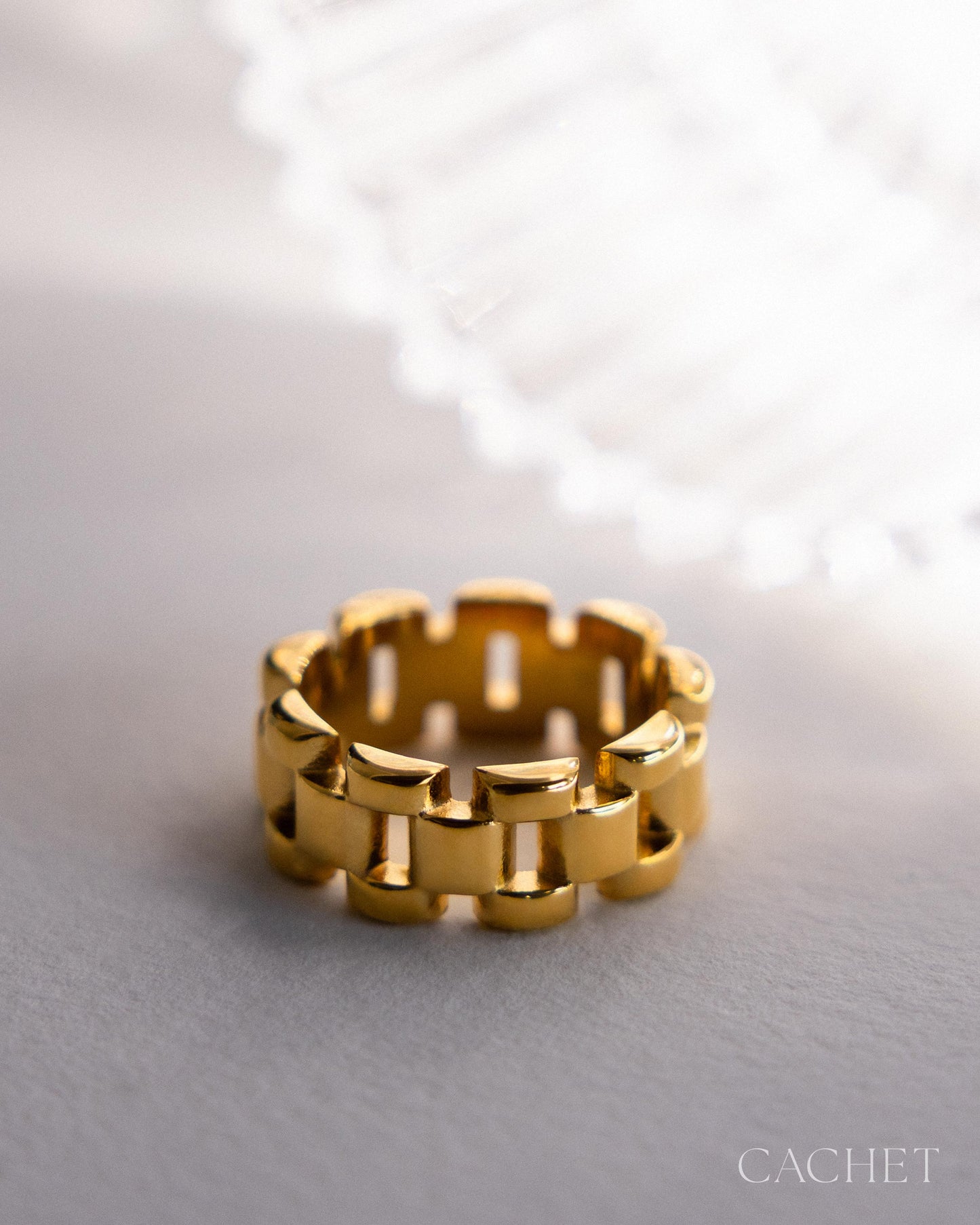 Connexe  - Size 7 -  18K Gold