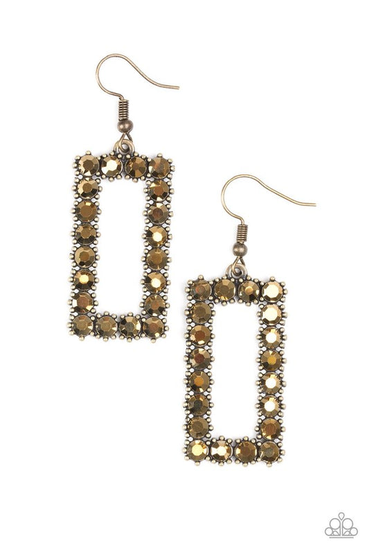 Mirror Mirror - Brass - Paparazzi Accessories
