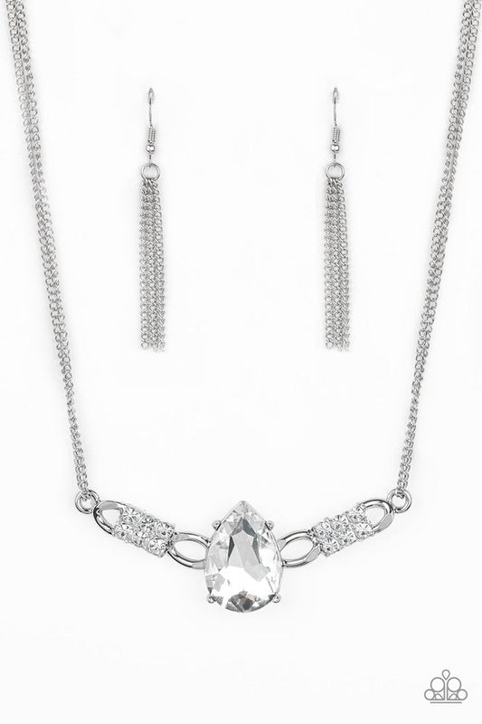 Way To Make An Entrance - White - Paparazzi Accessories