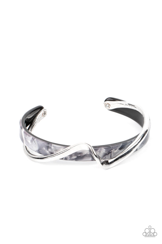 Craveable Curves - Silver - Paparazzi Accessories