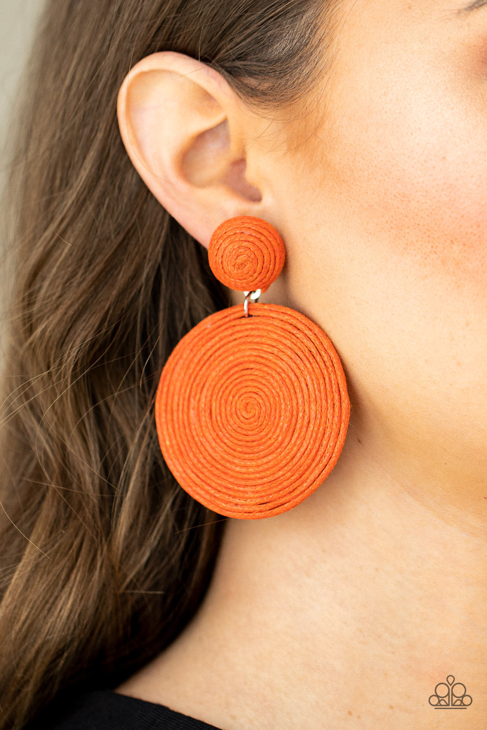 Circulate The Room - Orange - Paparazzi Accessories