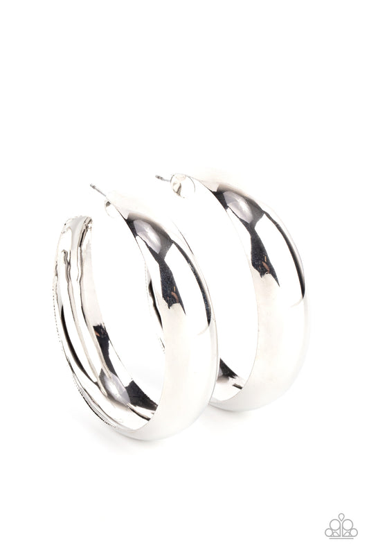 Flat Out Flawless - Silver - Paparazzi Accessories
