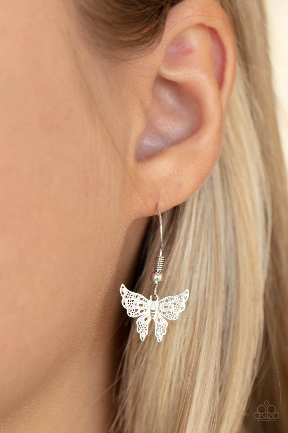 Bountiful Butterflies - White - Paparazzi Accessories