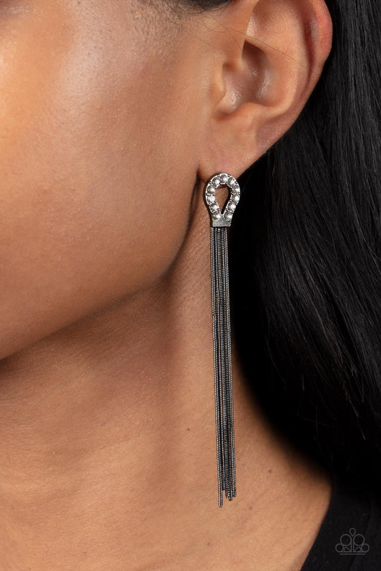 Dallas Debutante - Black - Paparazzi Accessories