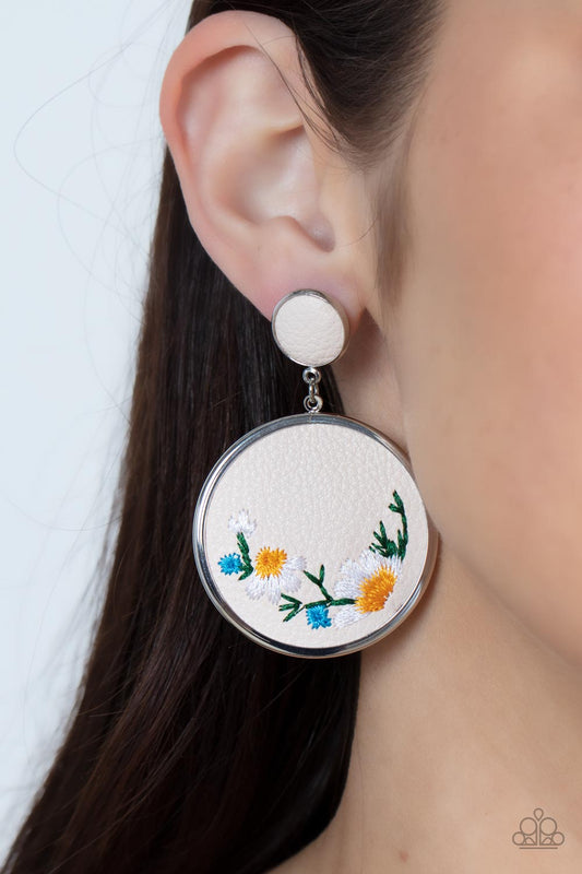 Embroidered Gardens - Multi - Paparazzi Accessories