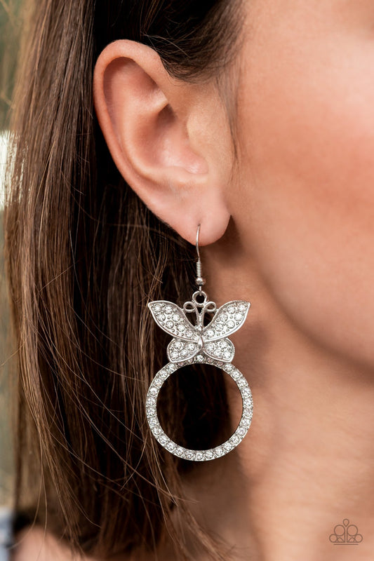 Paradise Found - White - Paparazzi Accessories