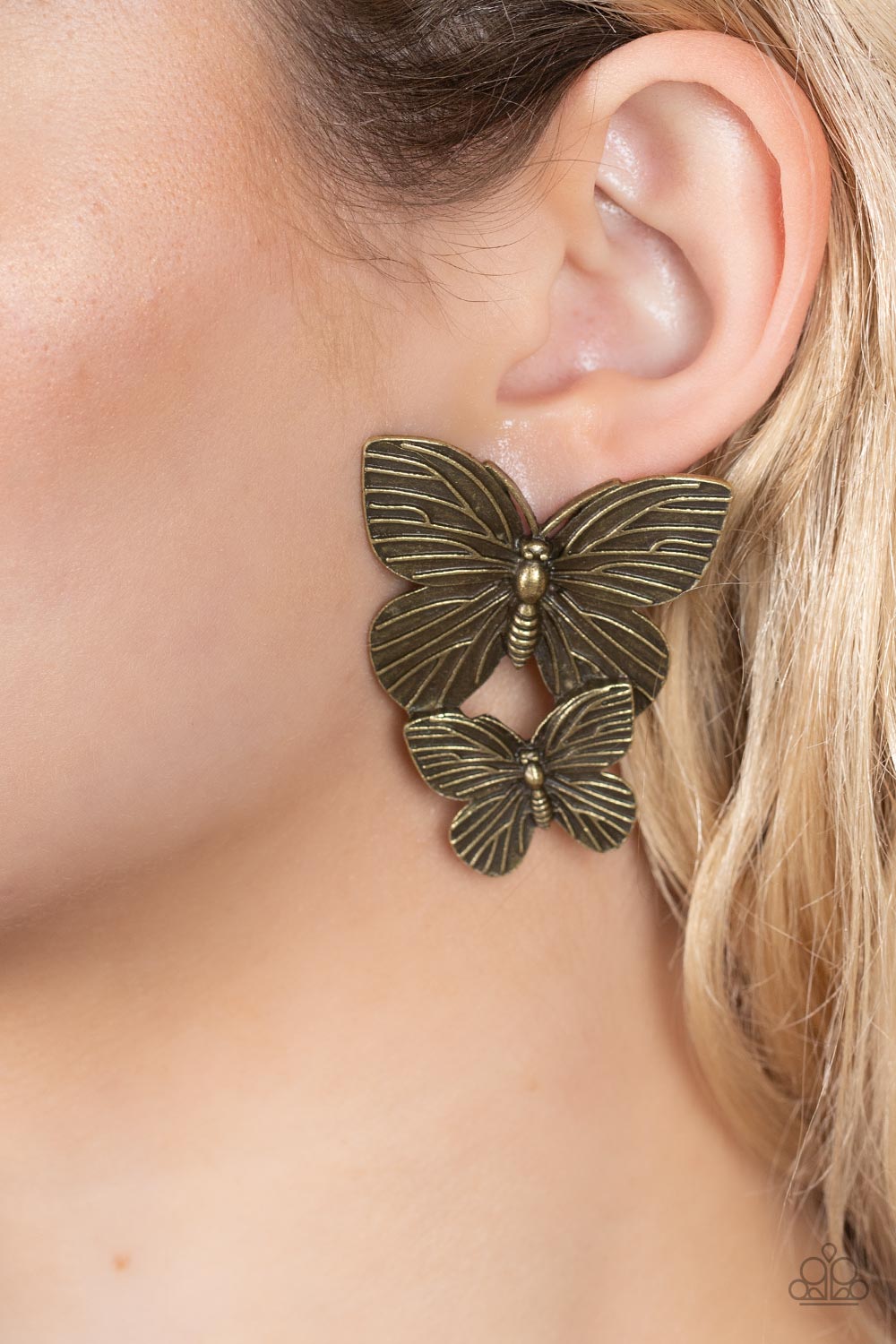 Blushing Butterflies - Brass - Paparazzi Accessories