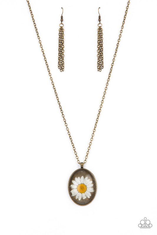 Prairie Passion - Brass - Paparazzi Accessories