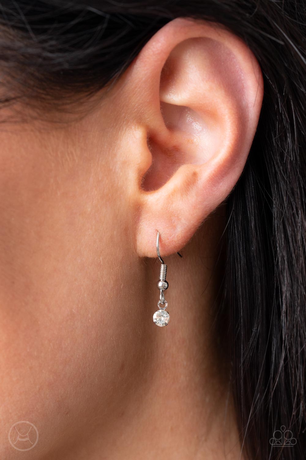 Bringing SPARKLE Back - White - Paparazzi Accessories