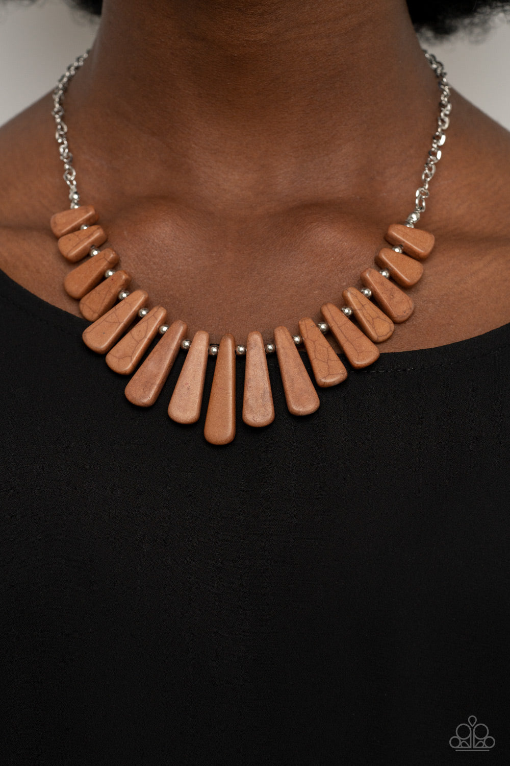 Mojave Empress - Brown - Paparazzi Accessories