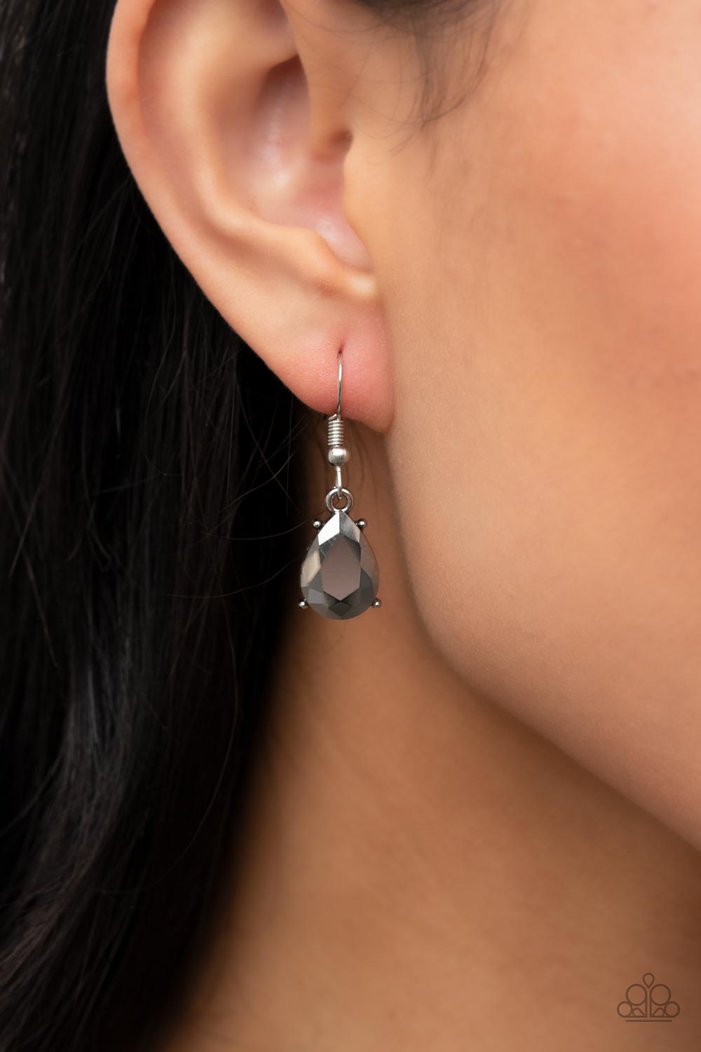 Come at Me - Silver - Paparazzi Accessories