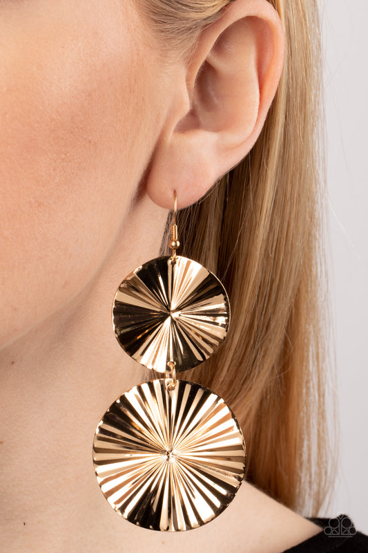 In Your Wildest FAN-tasy - Gold - Paparazzi Accessories