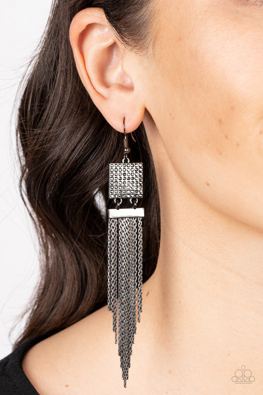 Dramatically Deco - Black - Paparazzi Accessories