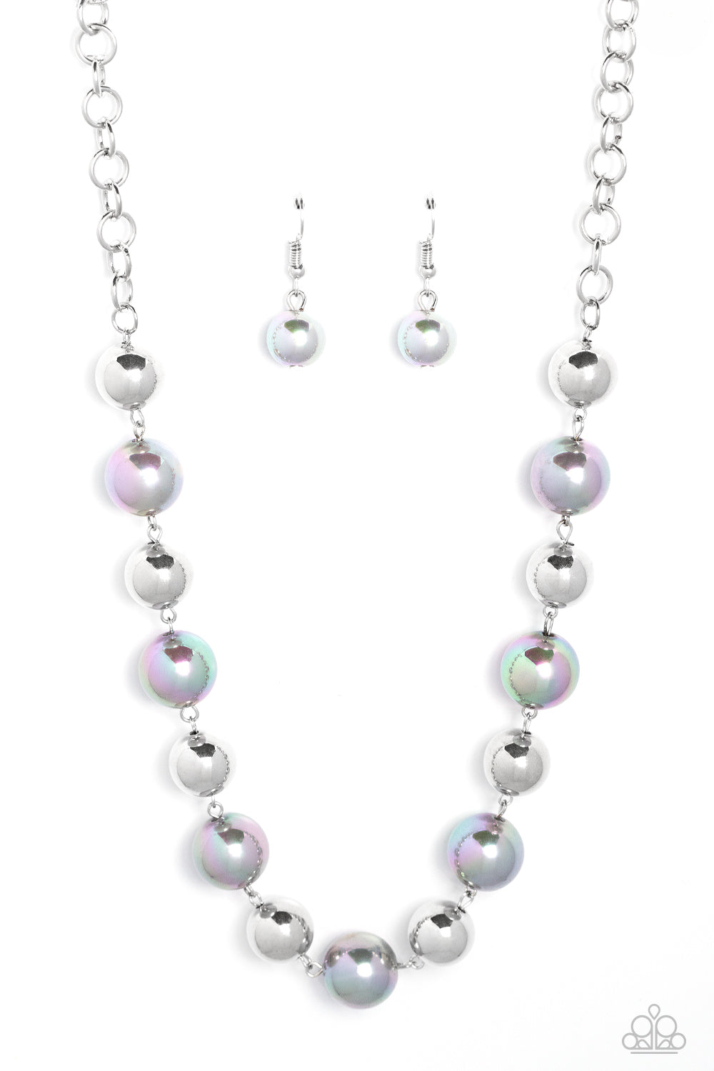 Dreamscape Escape - Silver - Paparazzi Acessories